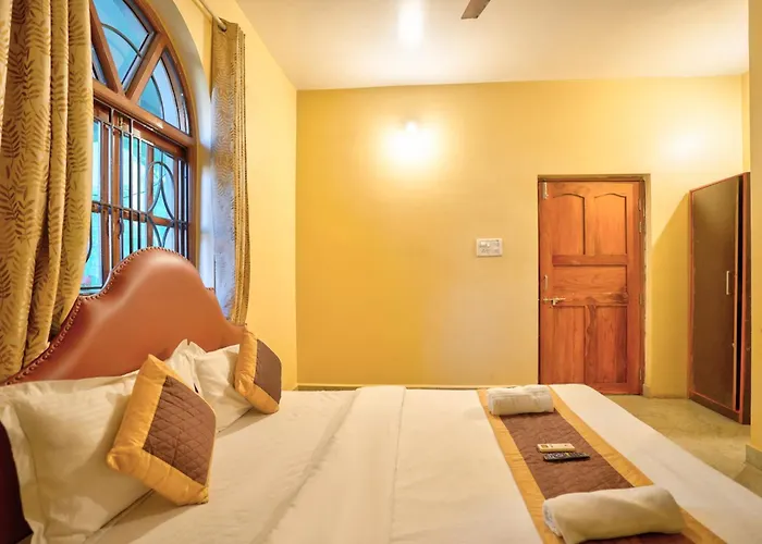 Roseal Beach Front Baga