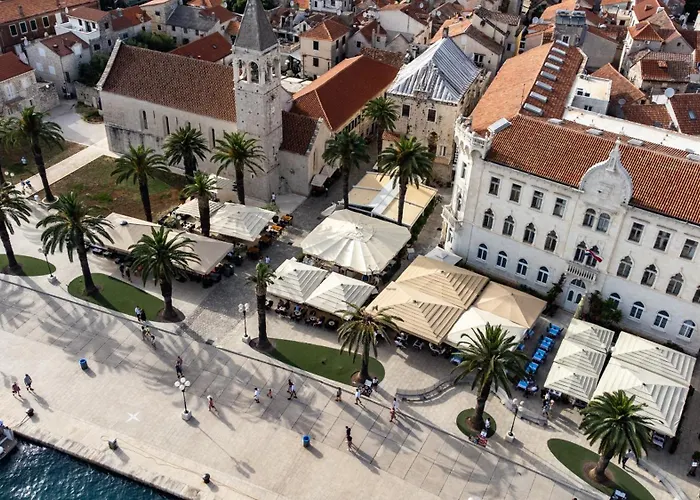 Villa Fontana Trogir