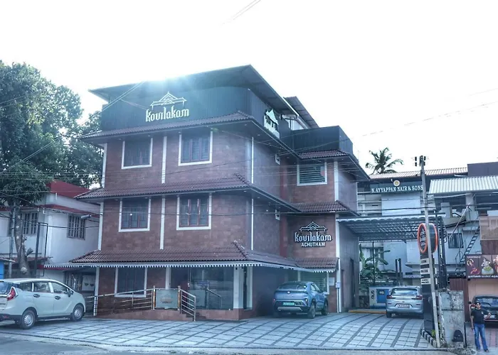 Kovilakam Achutham Guruvayur