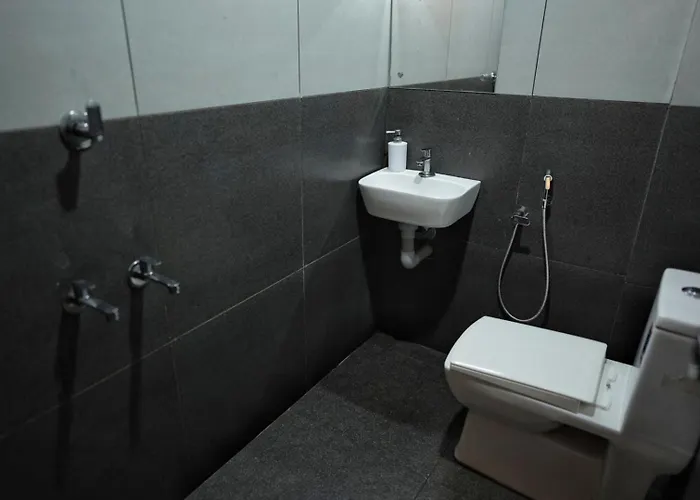 Kovilakam Achutham Guruvayur