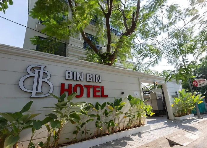 Bin Bin Hotel 11 Near Island Diamond TP. Hồ Chí Minh