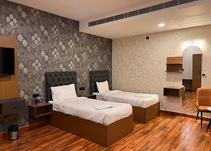 The Continental Inn & Suites Mysore