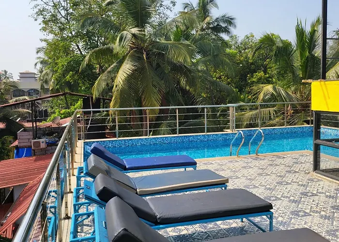 Js Holidayss Inn Calangute