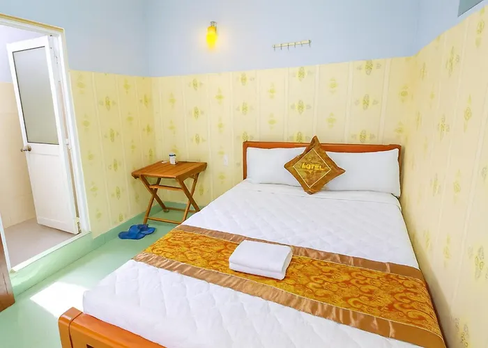 Như Quỳnh Hotel HCM TP. Hồ Chí Minh