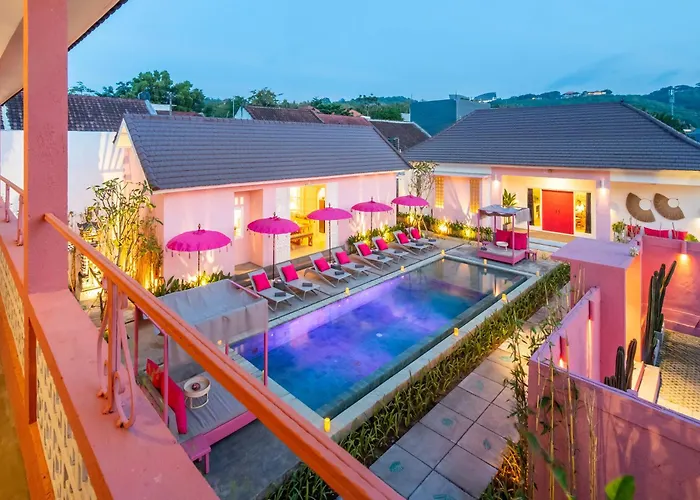 Pinkprivate Balangan - For Cool Adults Only Bed & Breakfast Jimbaran 