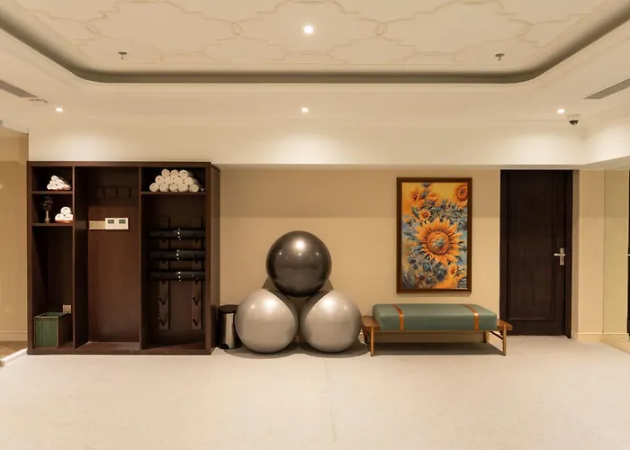Golden Sun Hotel - Dalat