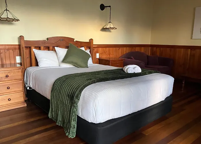Highlander Van Village Armidale
