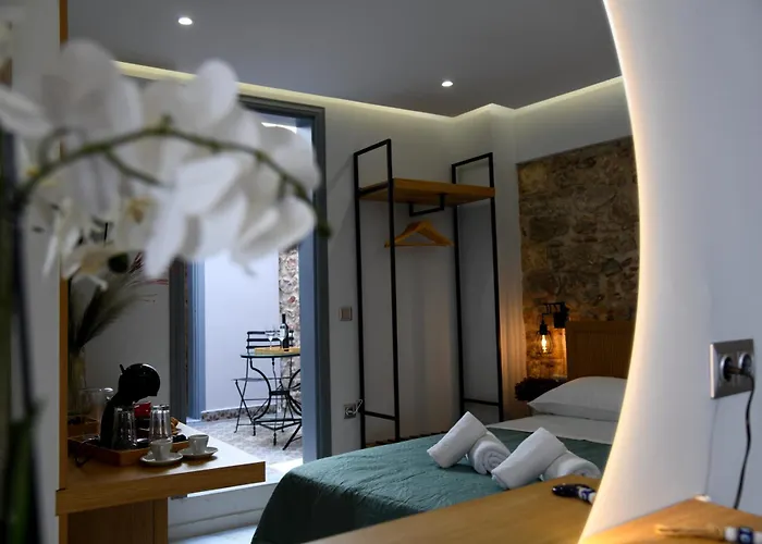 Authentic Plaka Home Atenas