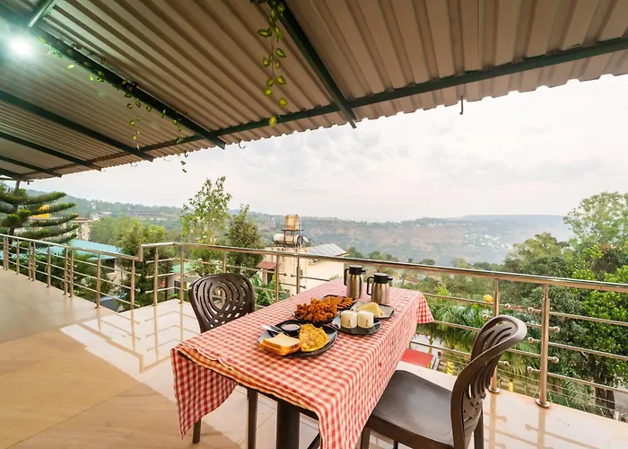 Strawberry County Hotel Panchgani