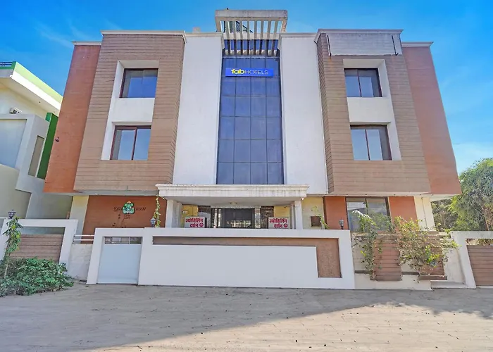 Fabhotel Sandalwood Vibes Bhopal