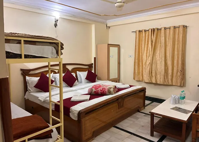 Hotel Vijay Niwas Jaipur