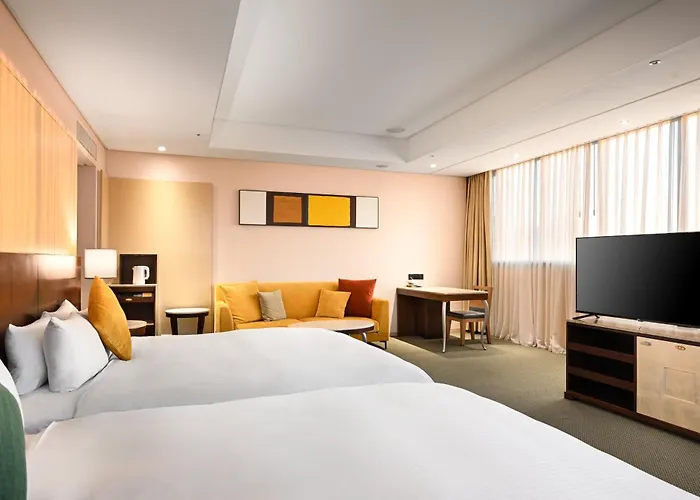 Via Hotel Breeze Taipei