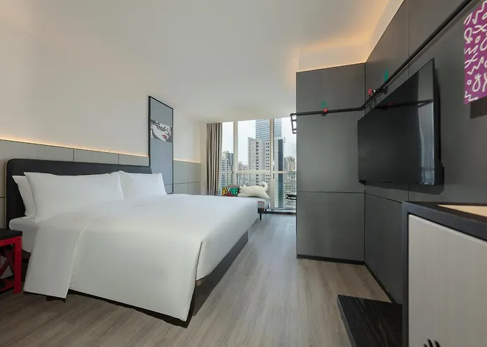 Moxy Chongqing Hotel