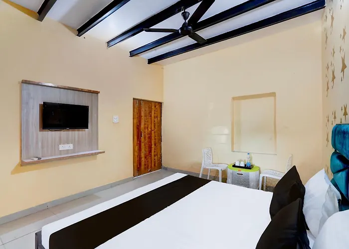 Hotel O Yamuna Resort Noida