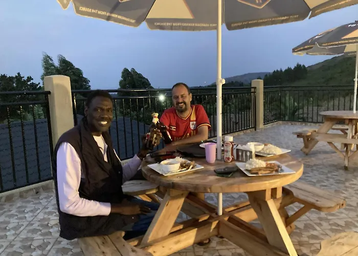 Stevalyn'S Ridge View Lodge Jinja