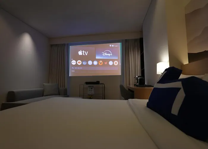 Homm Marina Sokcho Hotel