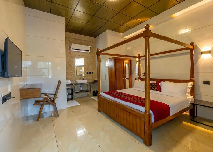 W&H View Residency Hotel Kochi