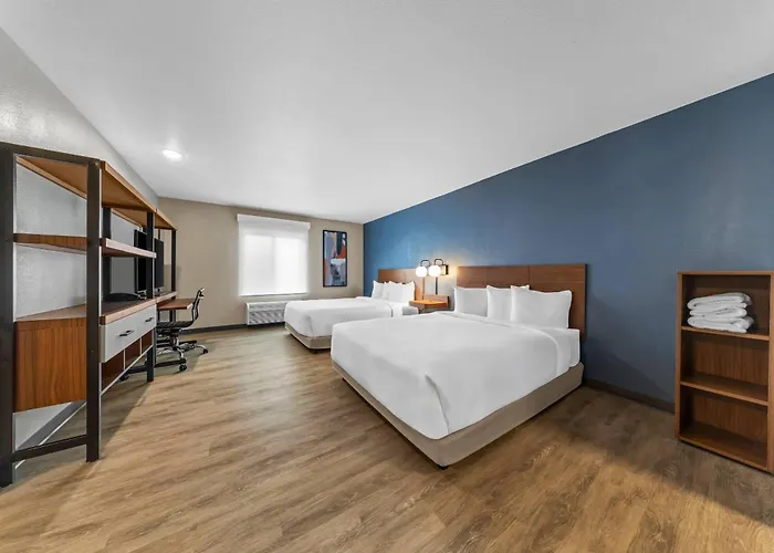 Everhome Suites Ontario