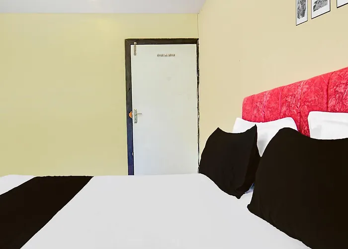 Hotel O Paradise Green Indore