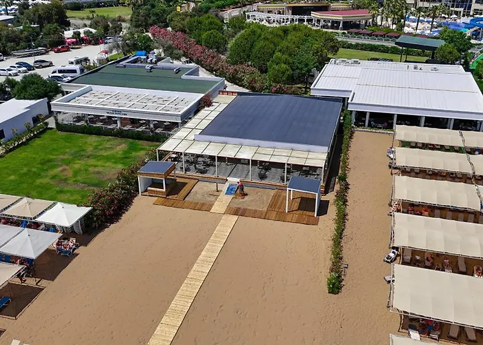 Q Ella Beach Hotel Side