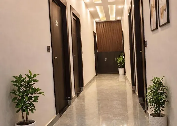 Lime Tree Hotel And Banquet Vrindavan