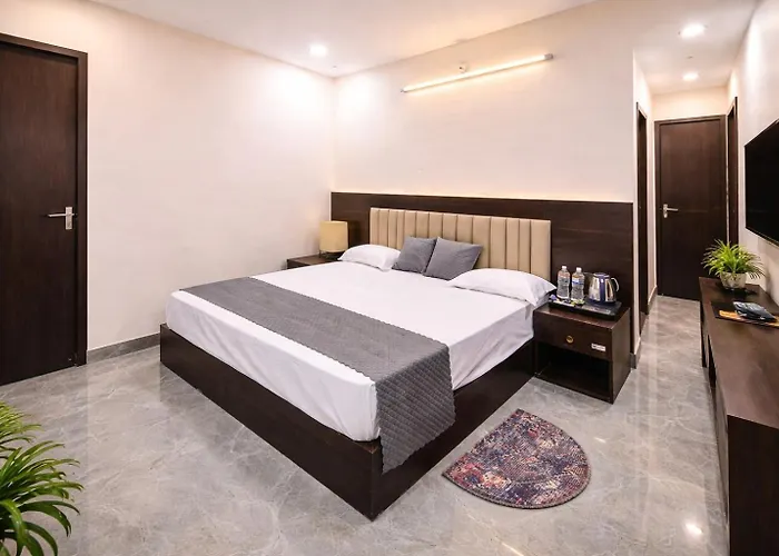 Lime Tree Hotel And Banquet Vrindavan