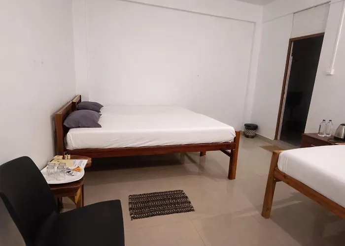 Happy Land Hotel Varkala