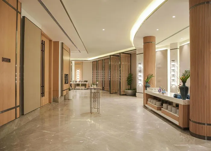 Radisson Resort & Spa Khopoli