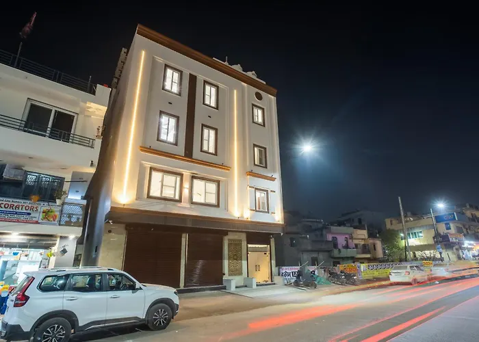 Hotel Delhi 53 Near Isbt Kashmiri Gate