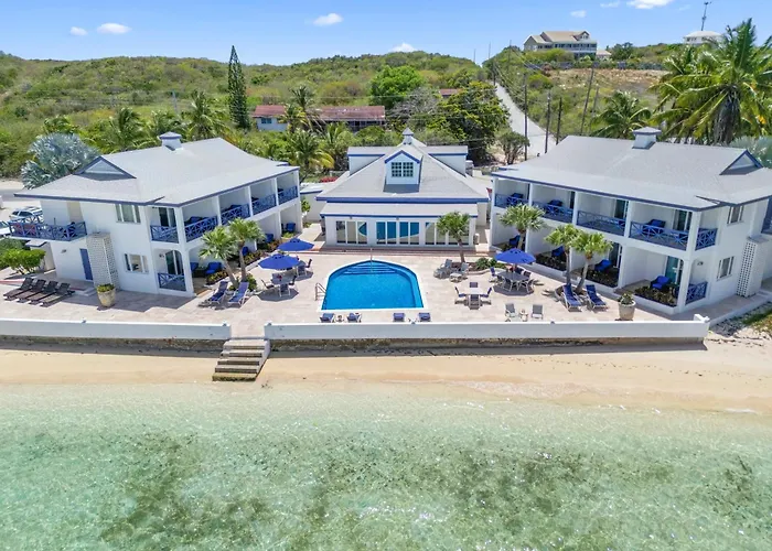 Augusta Bay Hotel George Town