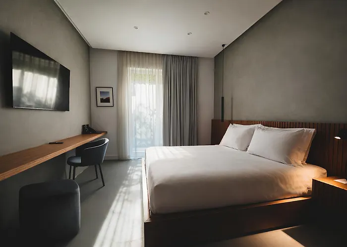 J Maluni City Hotel Rome