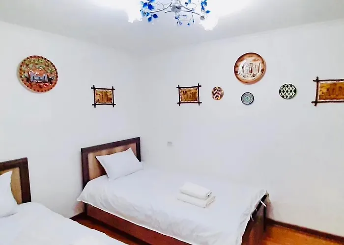 Guesthouse Anora 6, Three Minutes Walk From Registan Square, The Very Center Of Samarkand