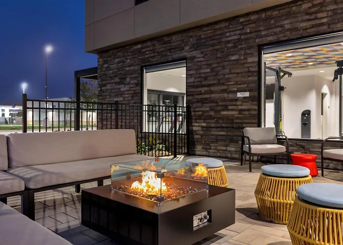 Home2 Suites By Hilton Altoona Des Moines