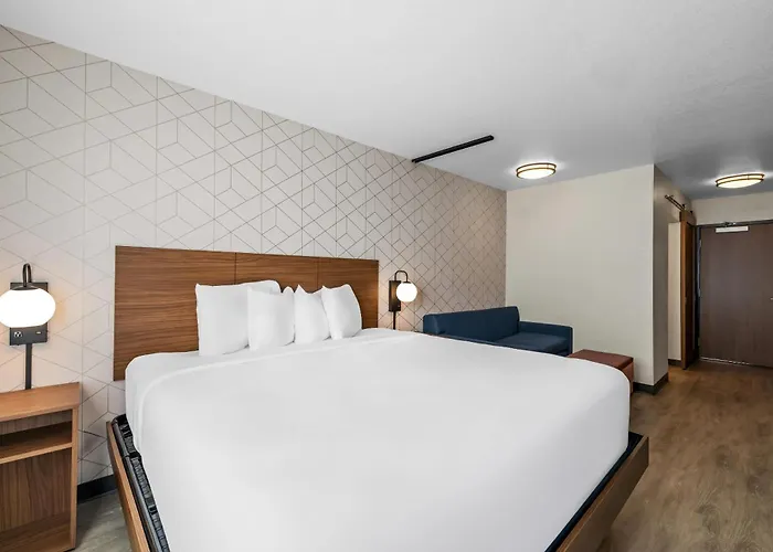 Everhome Suites Rochester Greece