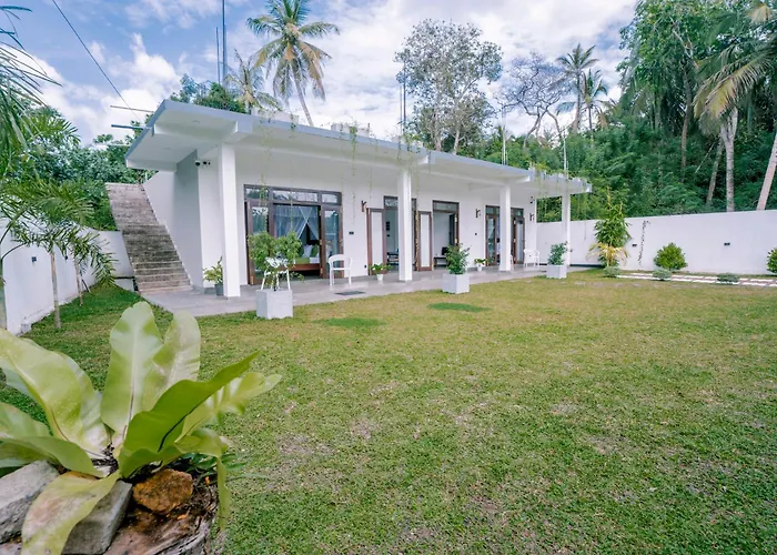 Villa Alora Mirissa