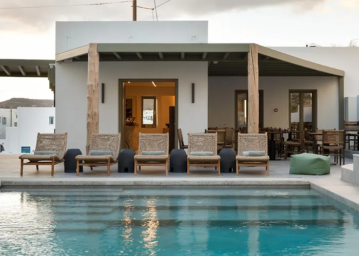 Mazee Paros Hotel Naousa