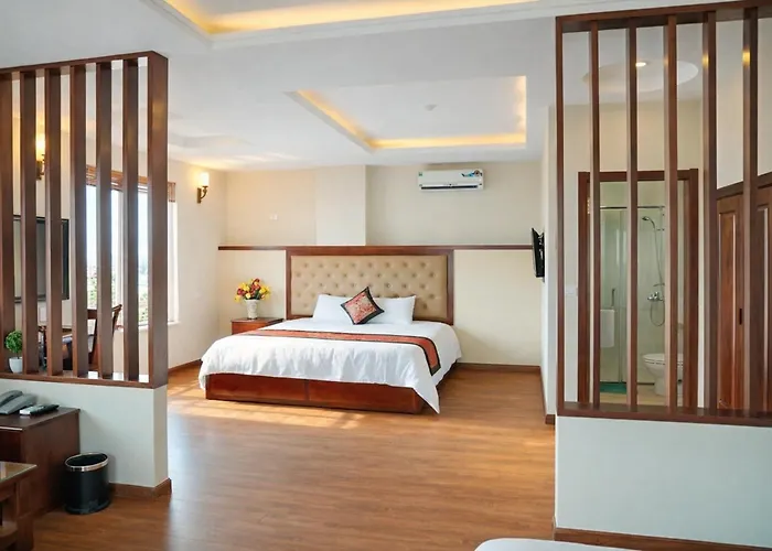Kenny Hotel Hạ Long
