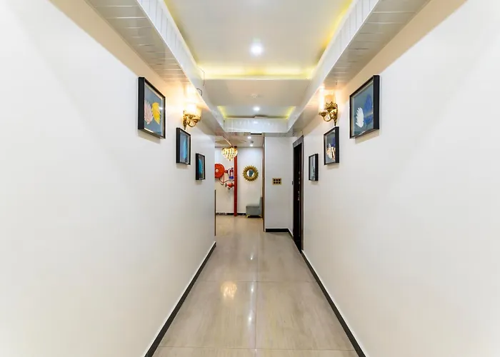 Hotel Prince Diamond Varanasi