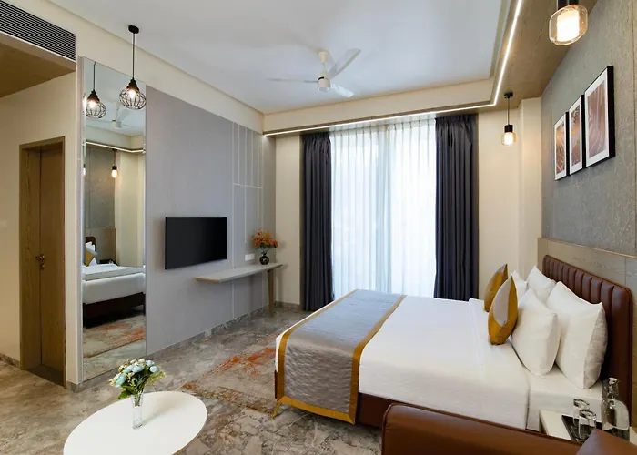 Enrise By Sayaji, Latur Hotel