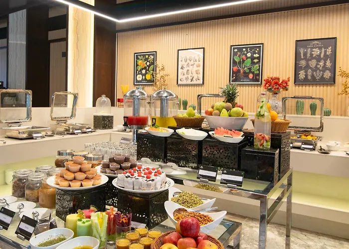 Enrise By Sayaji, Latur Hotel