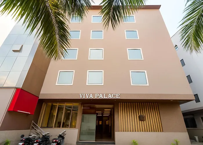 Opo Viva Premium Delhi Aerocity Free Airport Pick Up Or Drop New Delhi