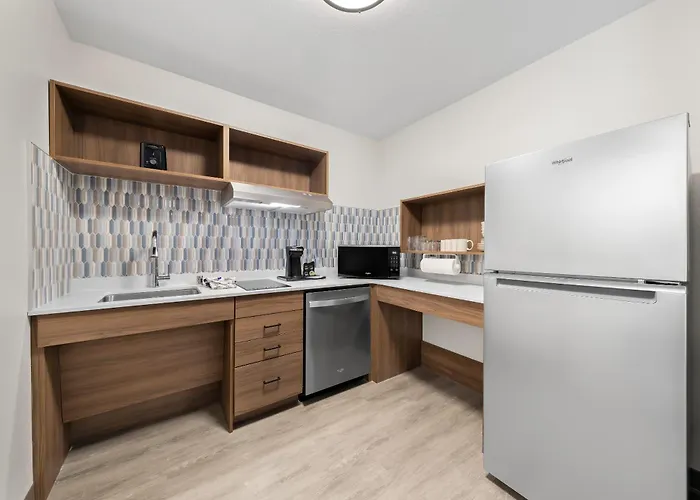 Everhome Suites San Bernardino - Loma Linda