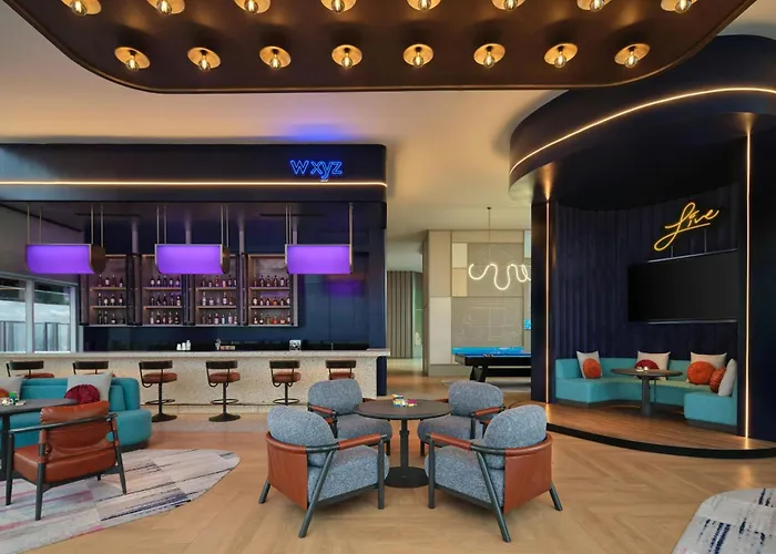 Aloft Jakarta Kebon Jeruk