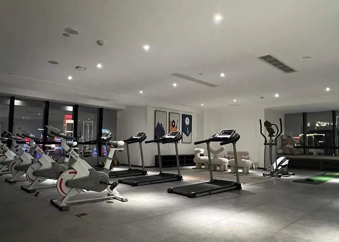 Chongqing Jiefangbei Jiayu Hotel