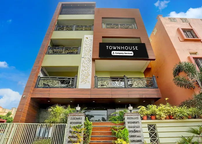 Super Townhouse Lighthouse Beach Formerly Neel Sagar Puri
