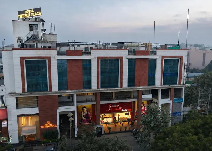 Hotel Tirupati Plaza Kota 