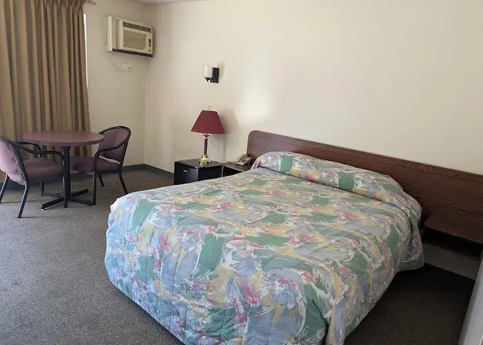 Algonquin Motor Lodge Edmonton