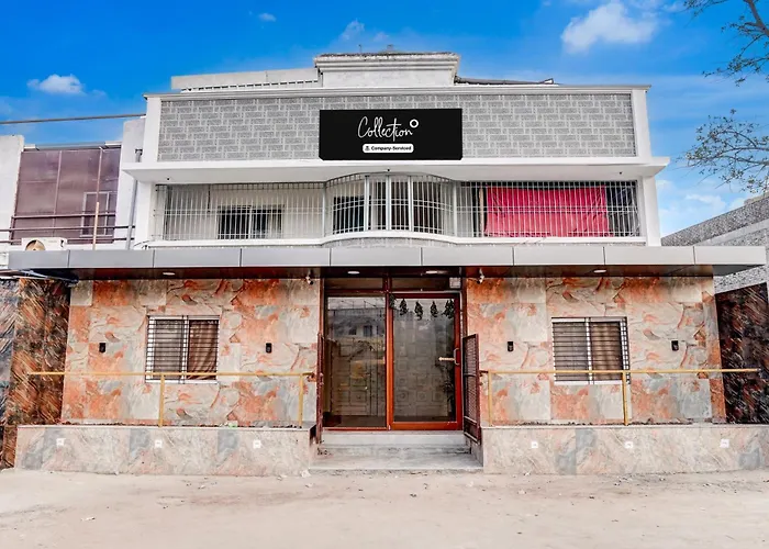 Collection O Vadodara Airport Formerly Milan Party Hall