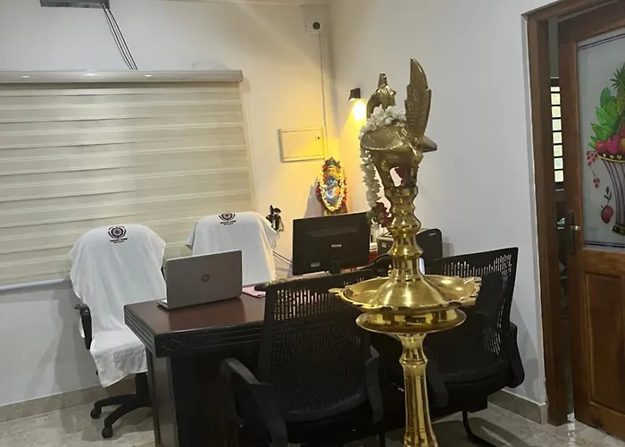 Sree Chakra Tourist Home Guruvayoor Guruvayur