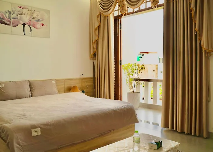 Thẩn Thơ Homestay Huế